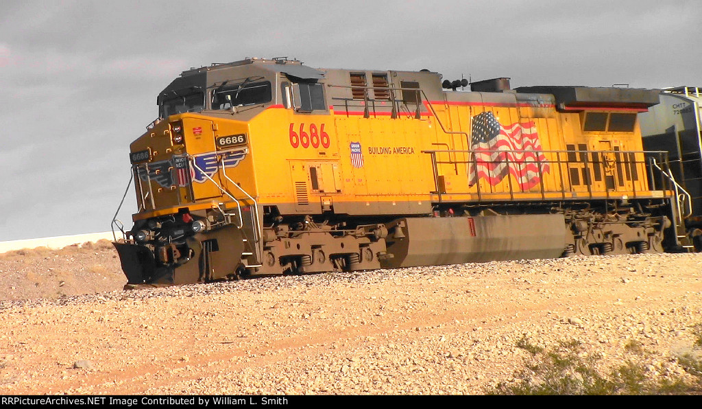 EB Manifest Frt at Erie NV W-Pshr -130